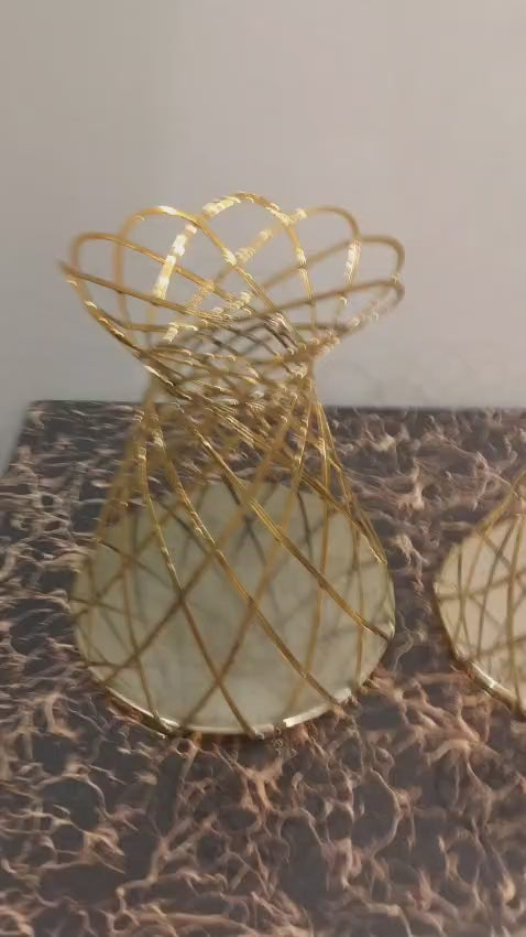 Luxury Decorative Table Vase | Modern Metal Flower Vase for Home & Office Décor | Without Flowers 15x15x18cm