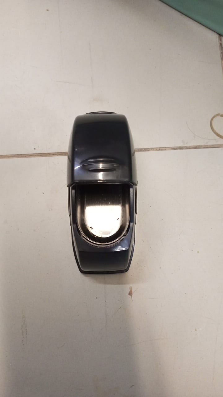 Portable Car Ashtray Designed To Trap Smoke And Reduce Odor Within The Vehicle