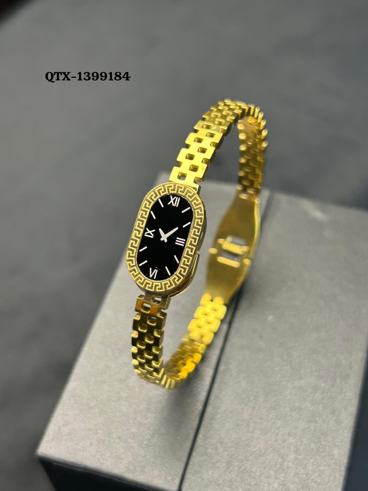 Fake Watch Handcuff Bracelet for Women – Stylish Gold Wrist Watch - QTX-184
Rs